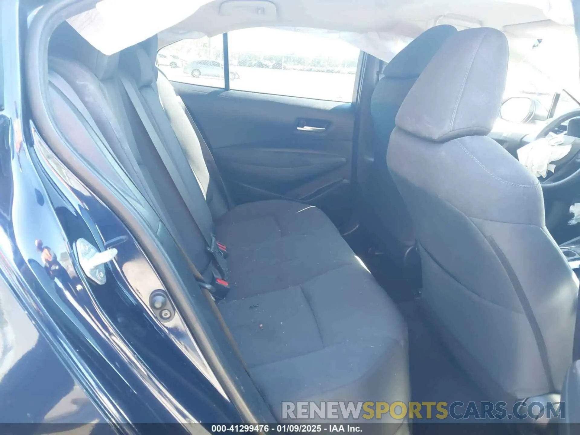 8 fotografías del automóvil dañado 5YFEPMAE2MP235885 TOYOTA COROLLA 2021