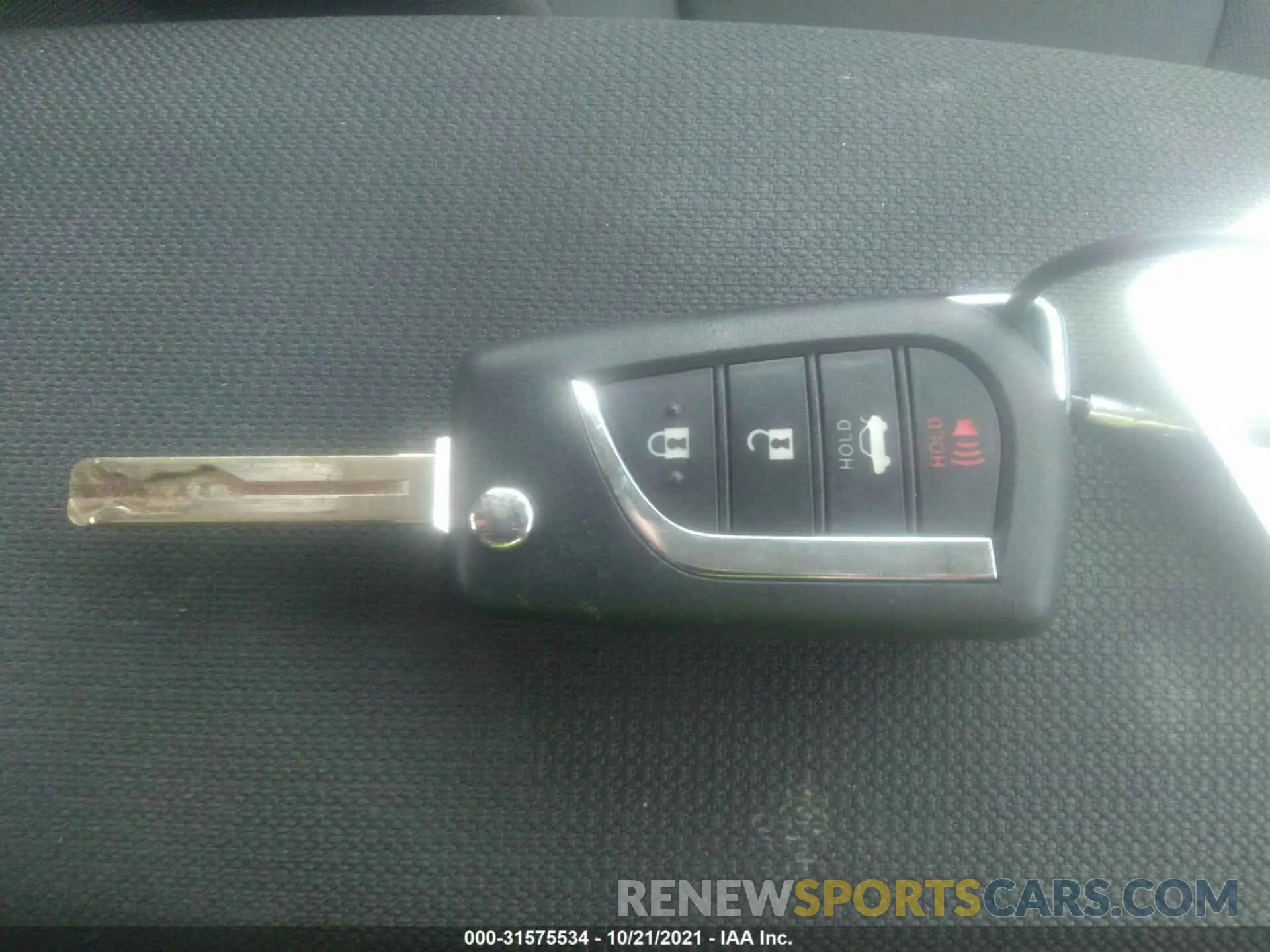 11 fotografías del automóvil dañado 5YFEPMAE2MP245025 TOYOTA COROLLA 2021