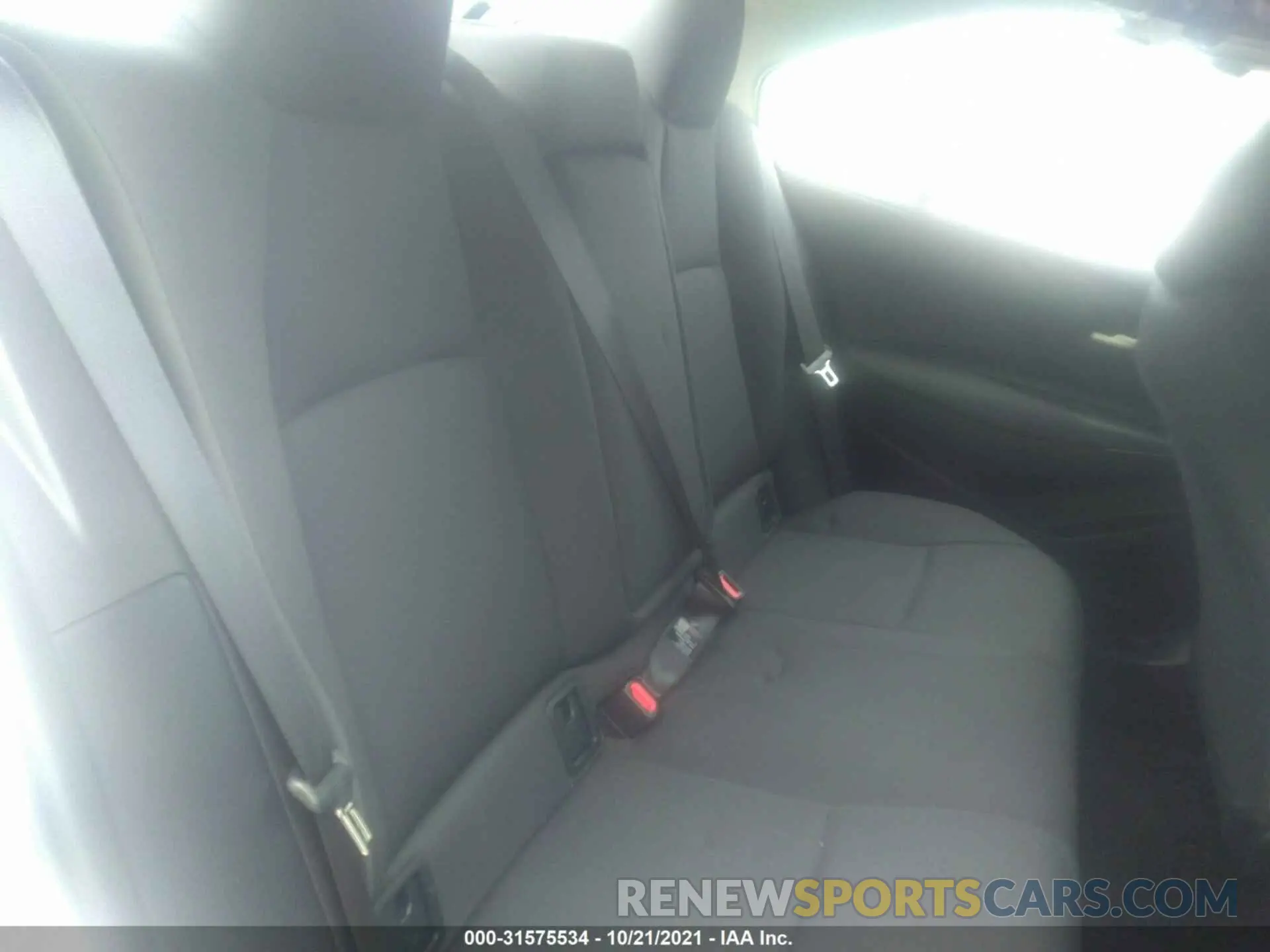 8 fotografías del automóvil dañado 5YFEPMAE2MP245025 TOYOTA COROLLA 2021