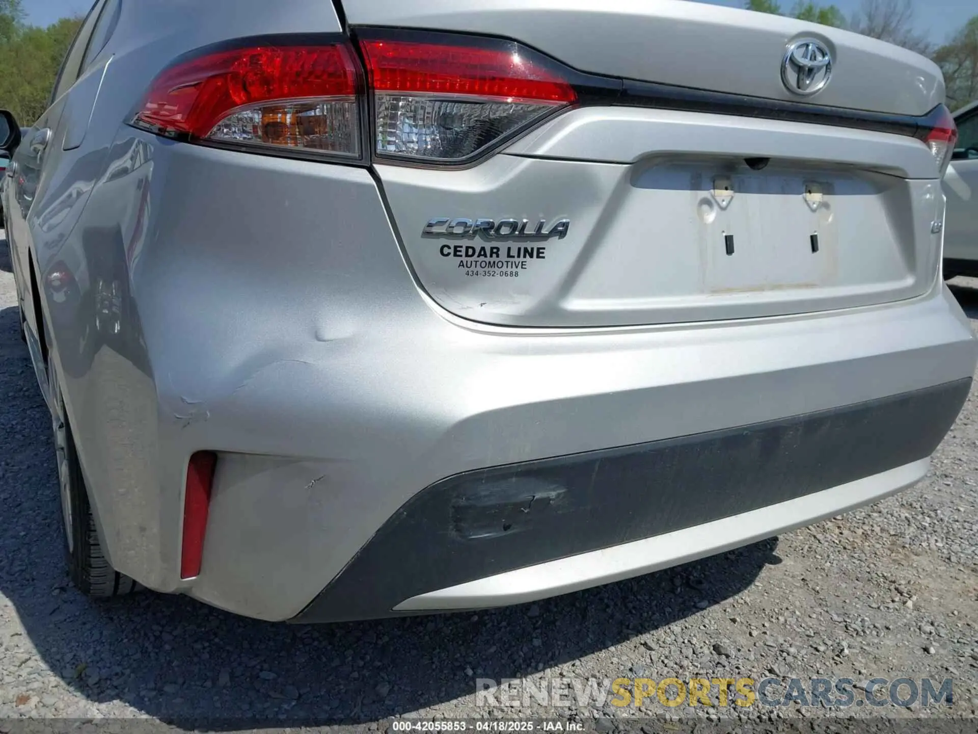 19 fotografías del automóvil dañado 5YFEPMAE2MP246076 TOYOTA COROLLA 2021