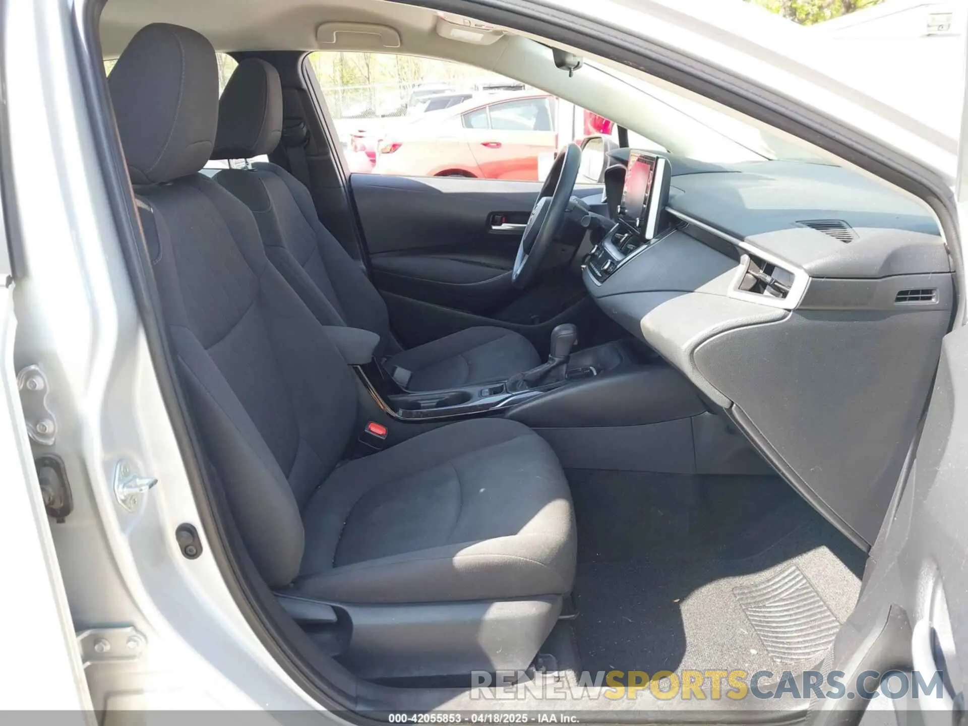5 fotografías del automóvil dañado 5YFEPMAE2MP246076 TOYOTA COROLLA 2021
