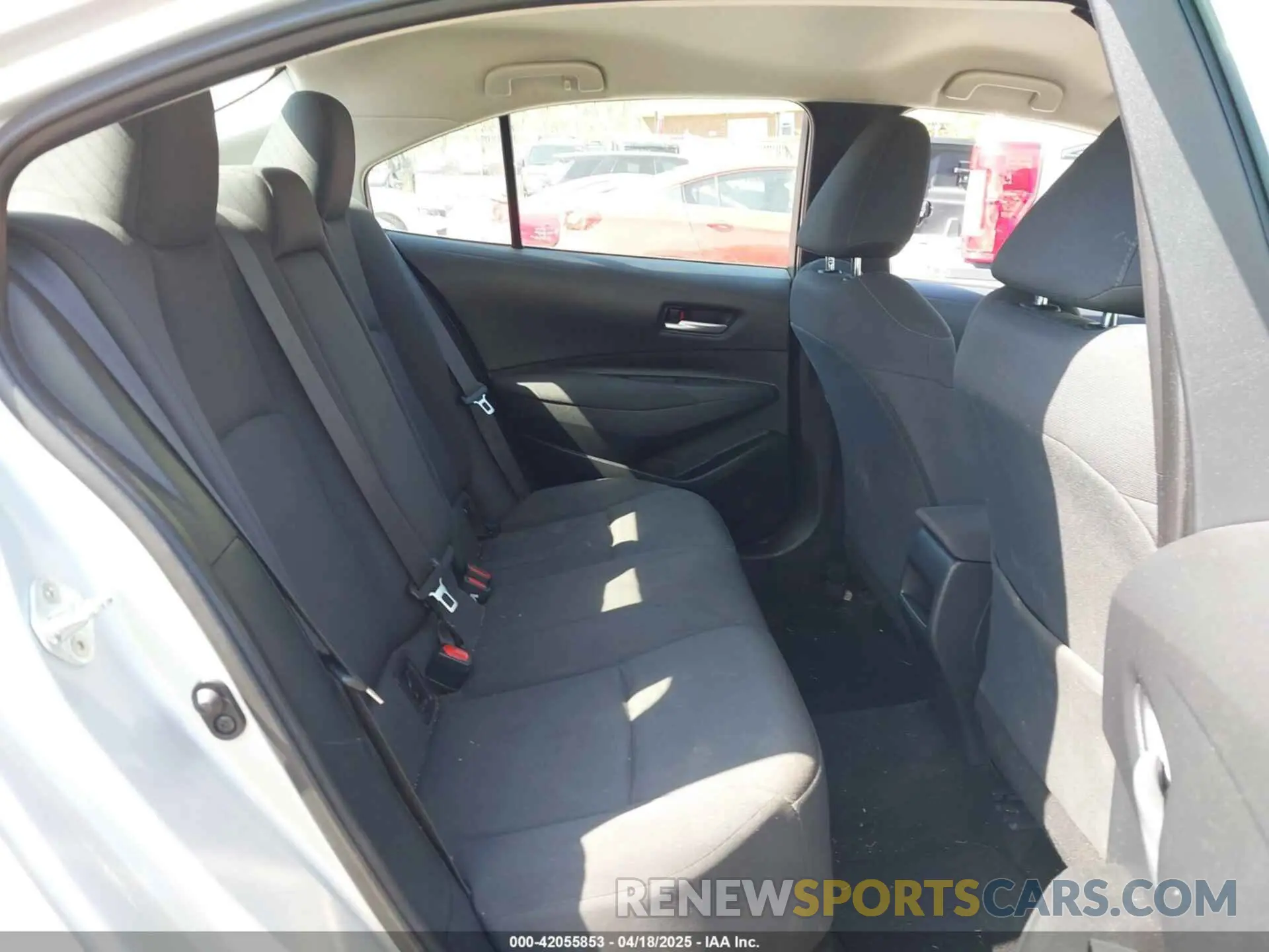 8 fotografías del automóvil dañado 5YFEPMAE2MP246076 TOYOTA COROLLA 2021