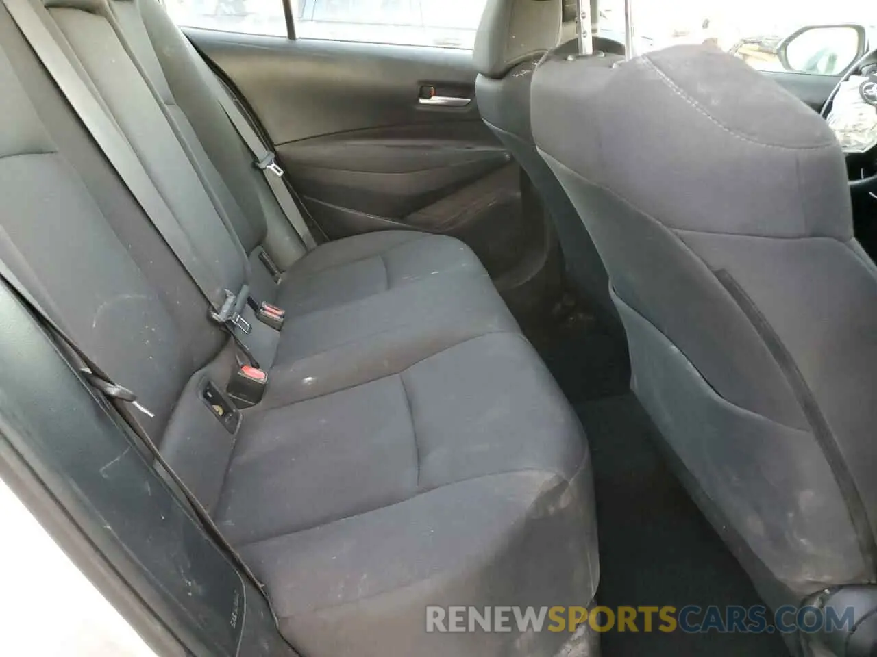 10 fotografías del automóvil dañado 5YFEPMAE2MP248362 TOYOTA COROLLA 2021