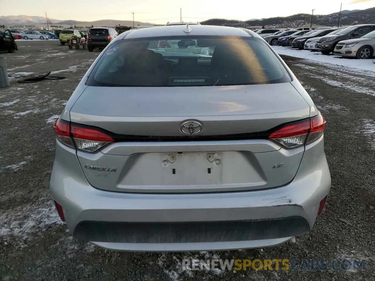 6 fotografías del automóvil dañado 5YFEPMAE2MP248362 TOYOTA COROLLA 2021
