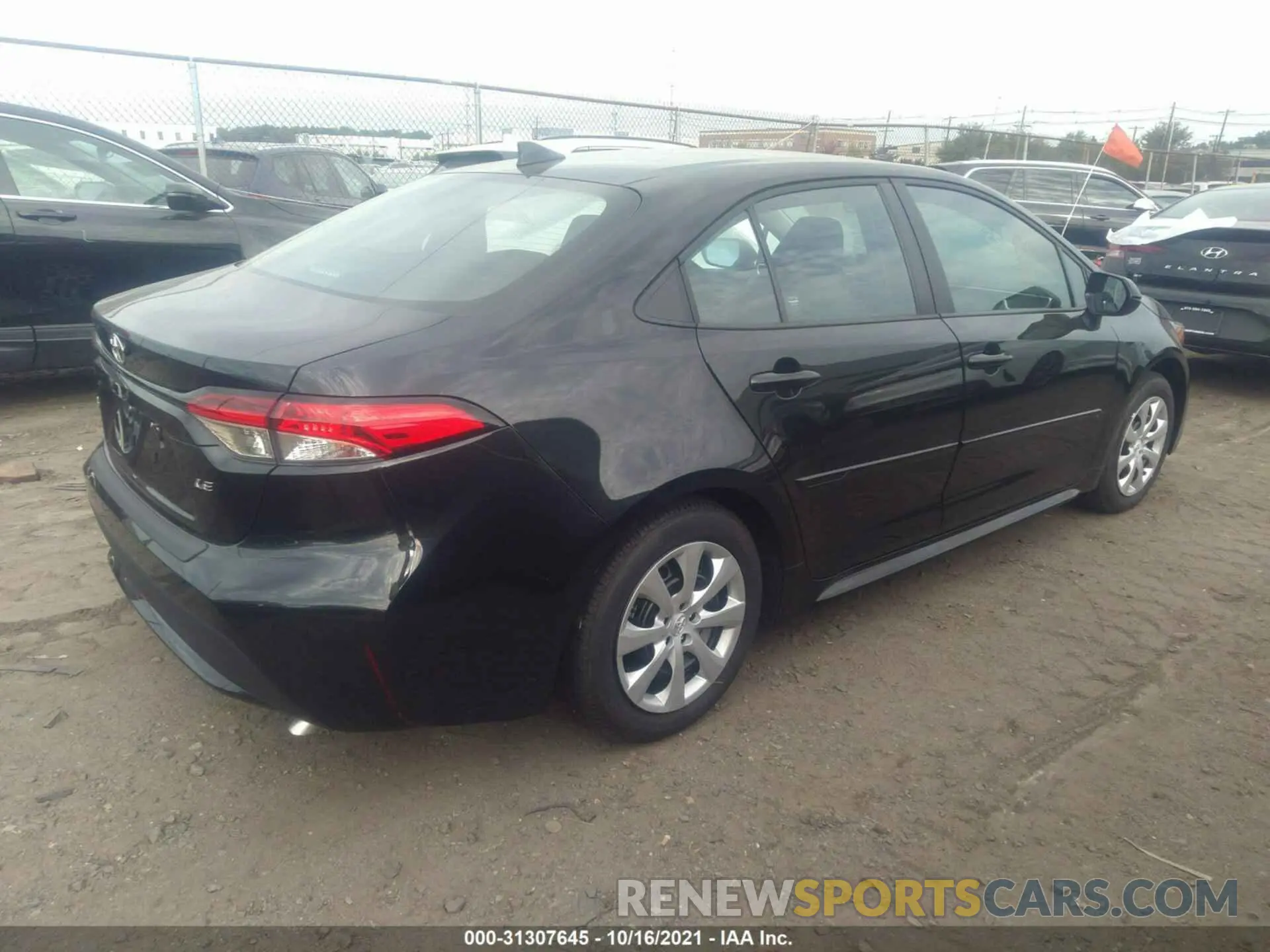 4 fotografías del automóvil dañado 5YFEPMAE2MP264366 TOYOTA COROLLA 2021