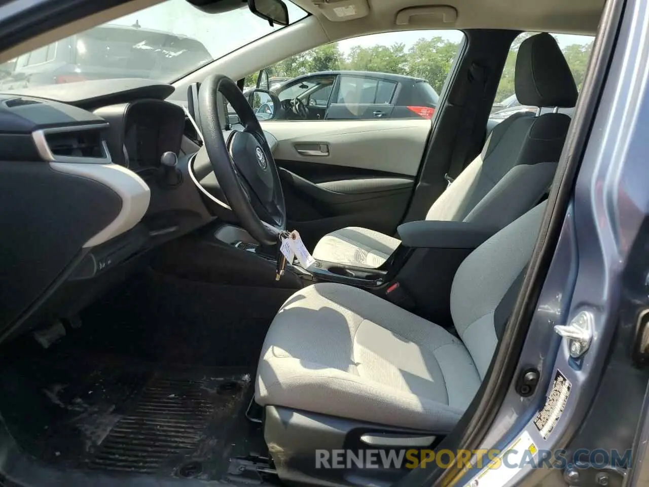 7 fotografías del automóvil dañado 5YFEPMAE3MP160176 TOYOTA COROLLA 2021