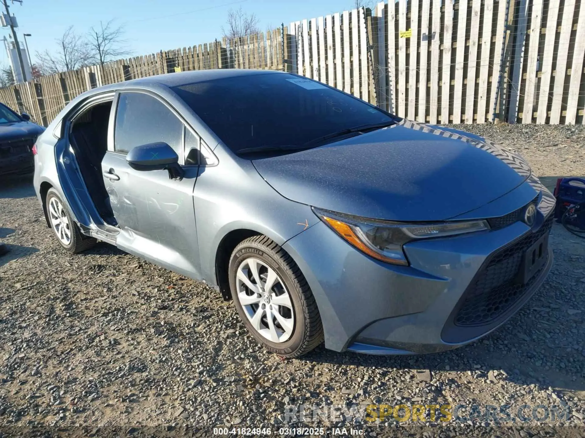 1 fotografías del automóvil dañado 5YFEPMAE3MP163711 TOYOTA COROLLA 2021