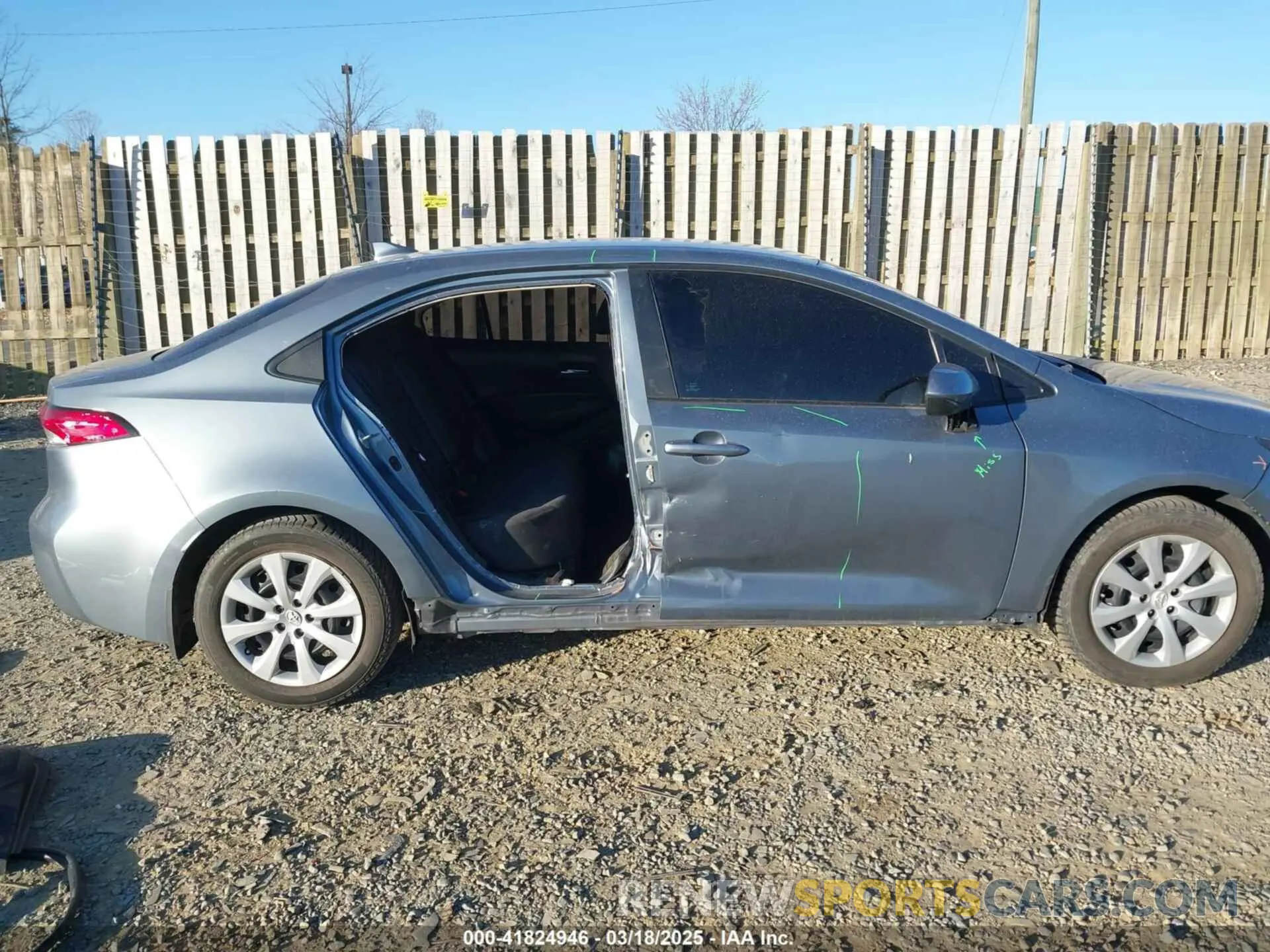 14 fotografías del automóvil dañado 5YFEPMAE3MP163711 TOYOTA COROLLA 2021