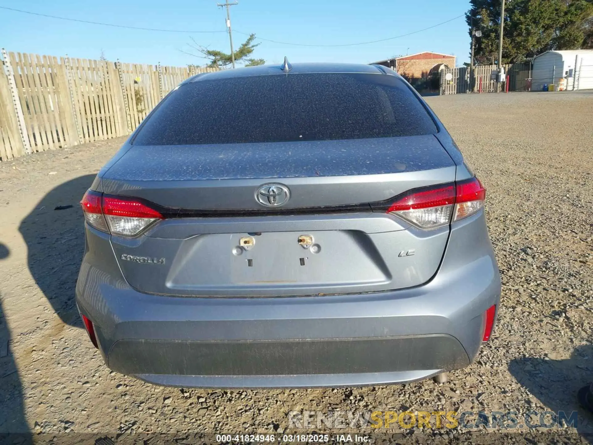 17 fotografías del automóvil dañado 5YFEPMAE3MP163711 TOYOTA COROLLA 2021