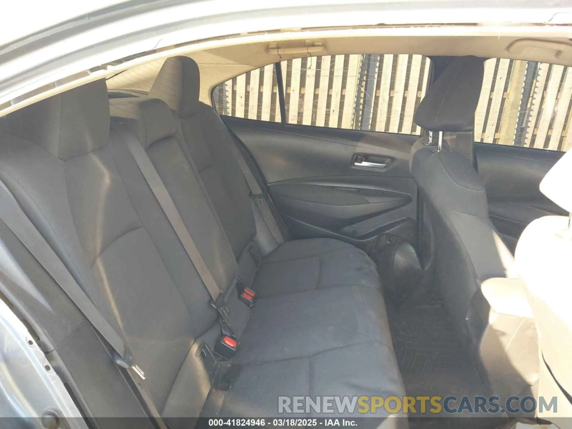 8 fotografías del automóvil dañado 5YFEPMAE3MP163711 TOYOTA COROLLA 2021
