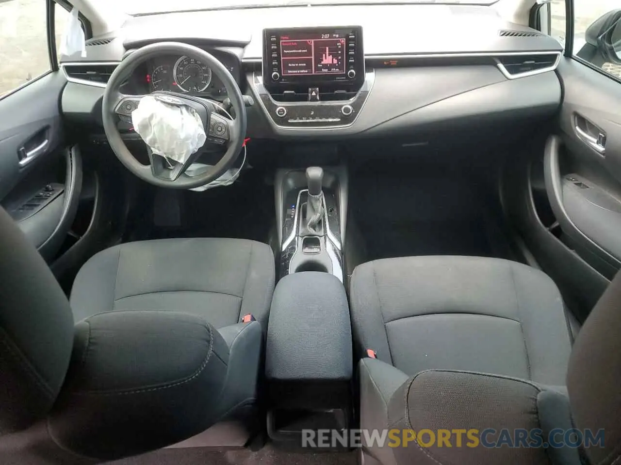 8 fotografías del automóvil dañado 5YFEPMAE3MP168424 TOYOTA COROLLA 2021