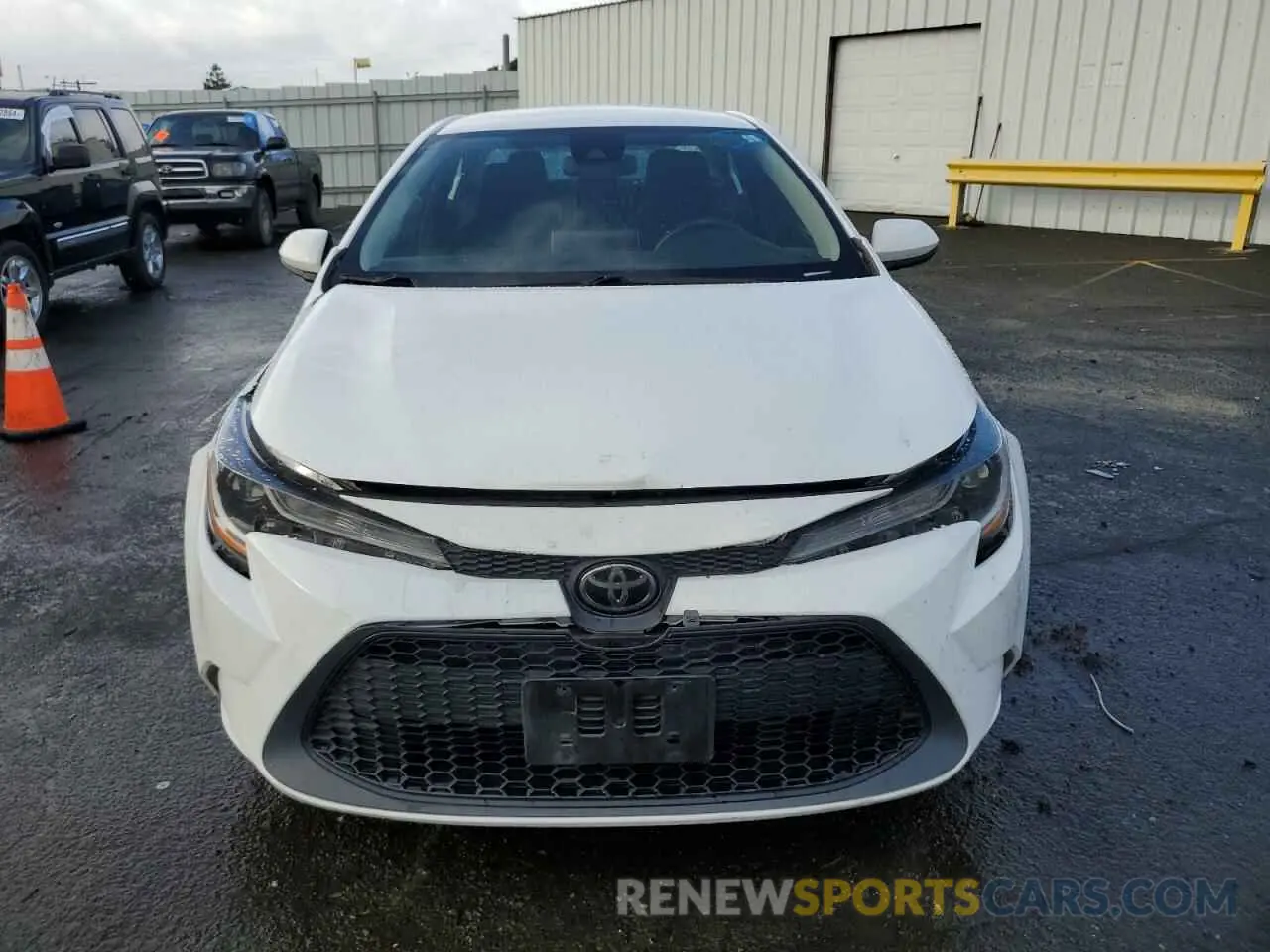5 fotografías del automóvil dañado 5YFEPMAE3MP184476 TOYOTA COROLLA 2021