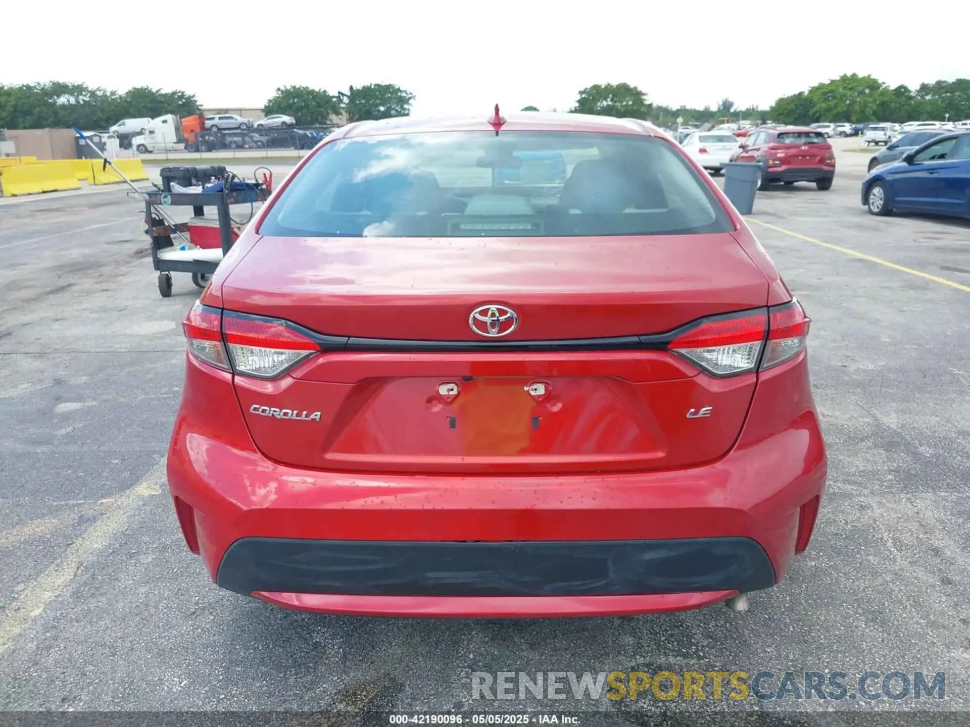 16 fotografías del automóvil dañado 5YFEPMAE3MP187958 TOYOTA COROLLA 2021