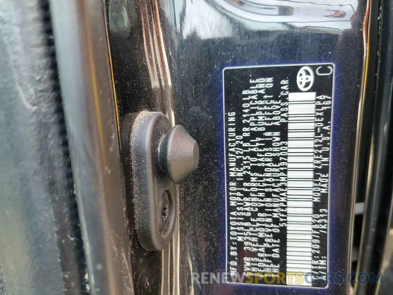 12 fotografías del automóvil dañado 5YFEPMAE3MP197003 TOYOTA COROLLA 2021