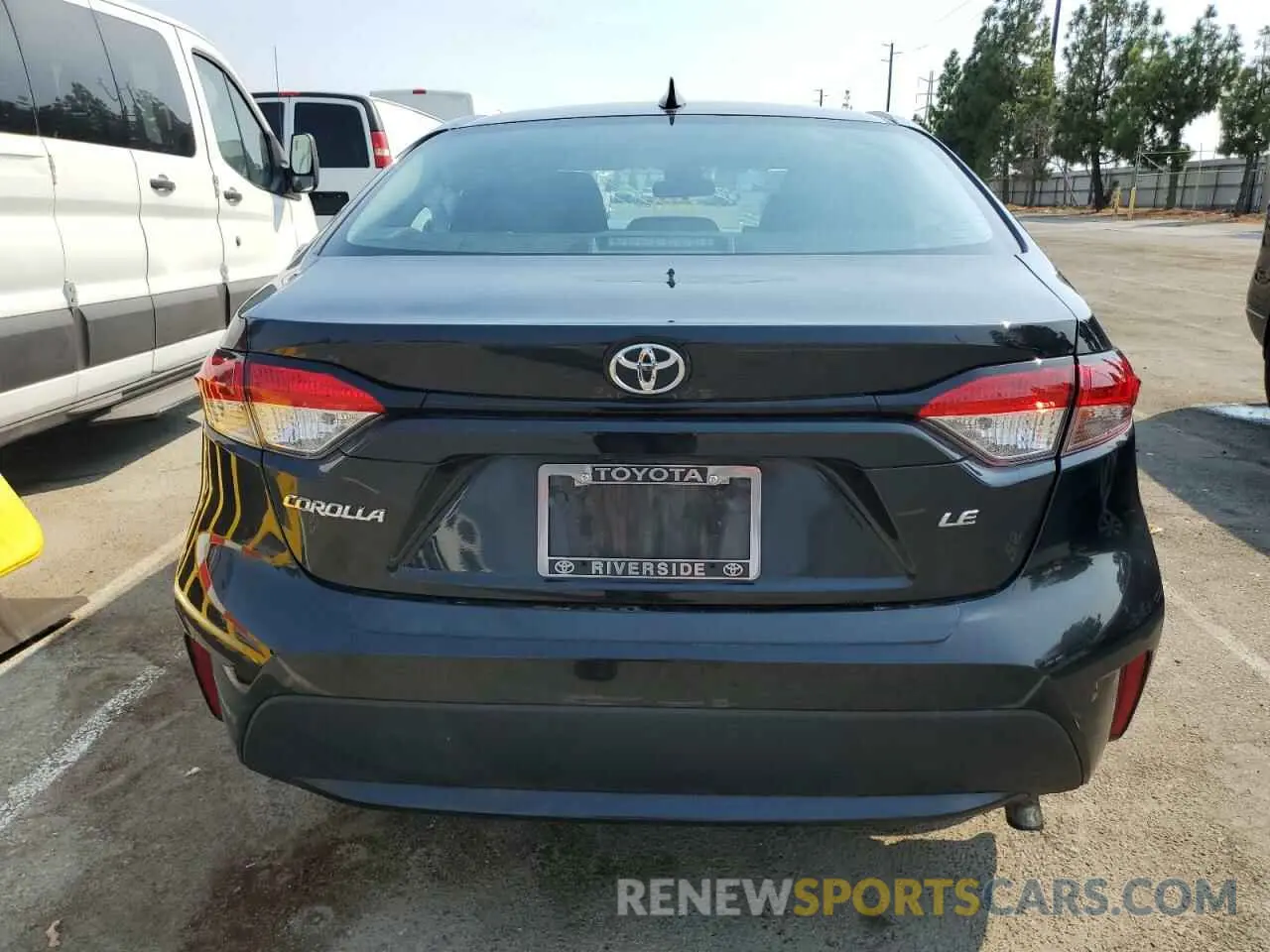 6 fotografías del automóvil dañado 5YFEPMAE3MP197003 TOYOTA COROLLA 2021