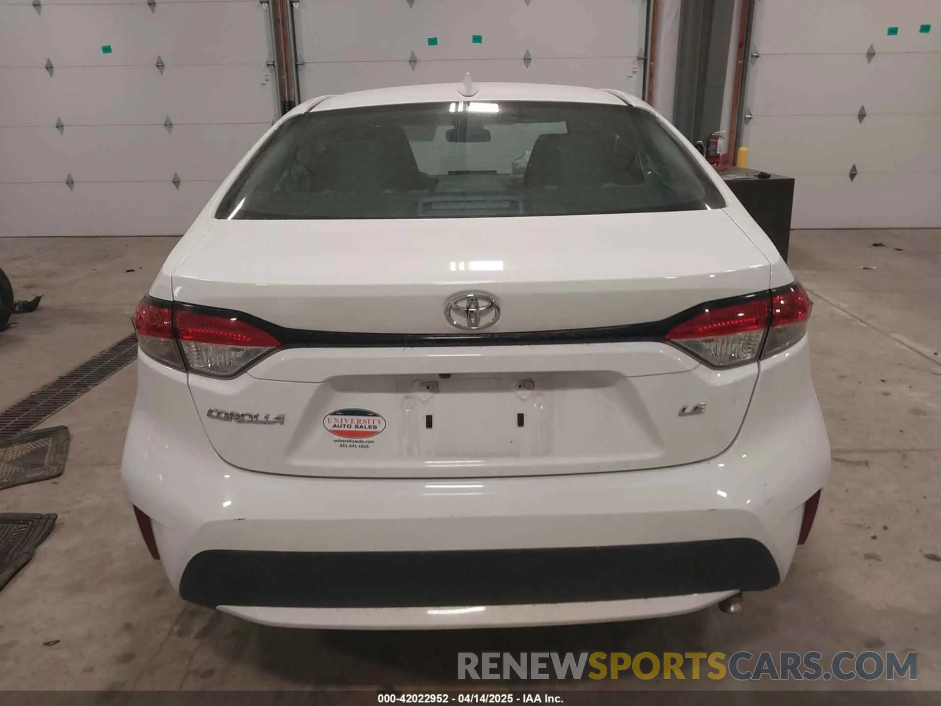 16 fotografías del automóvil dañado 5YFEPMAE3MP206234 TOYOTA COROLLA 2021