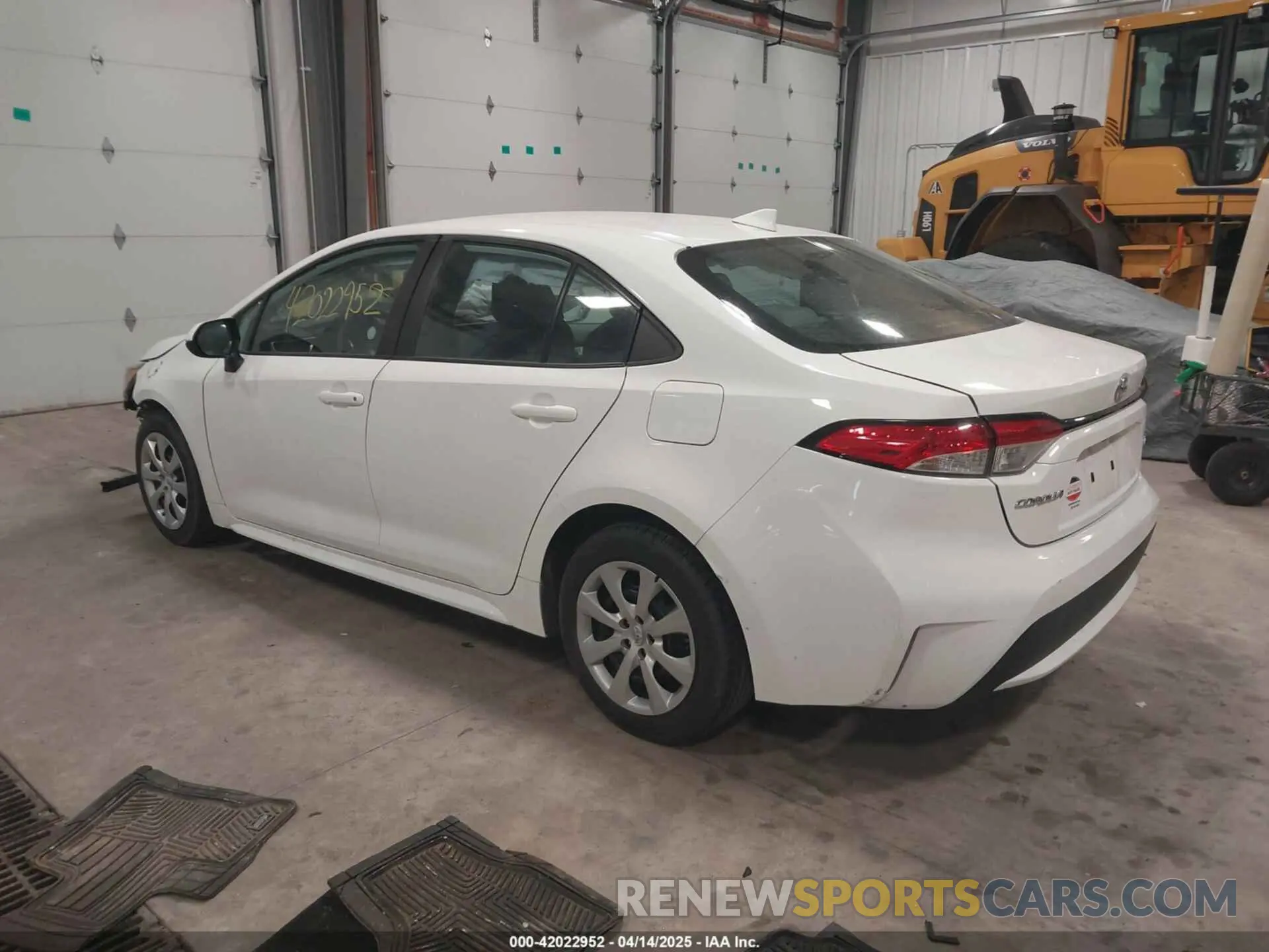 3 fotografías del automóvil dañado 5YFEPMAE3MP206234 TOYOTA COROLLA 2021