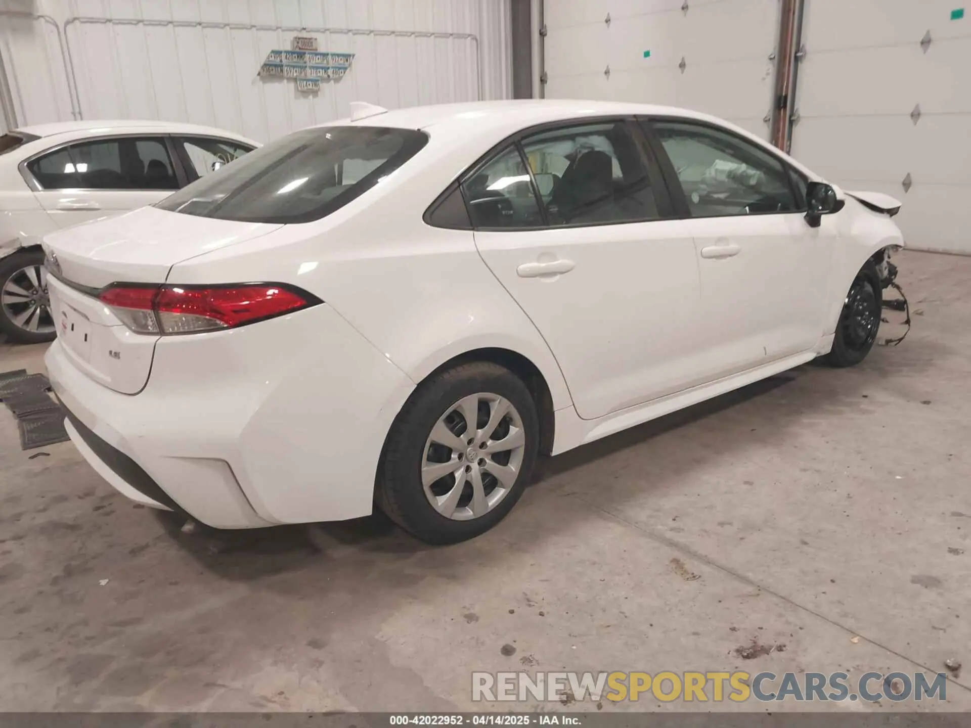 4 fotografías del automóvil dañado 5YFEPMAE3MP206234 TOYOTA COROLLA 2021