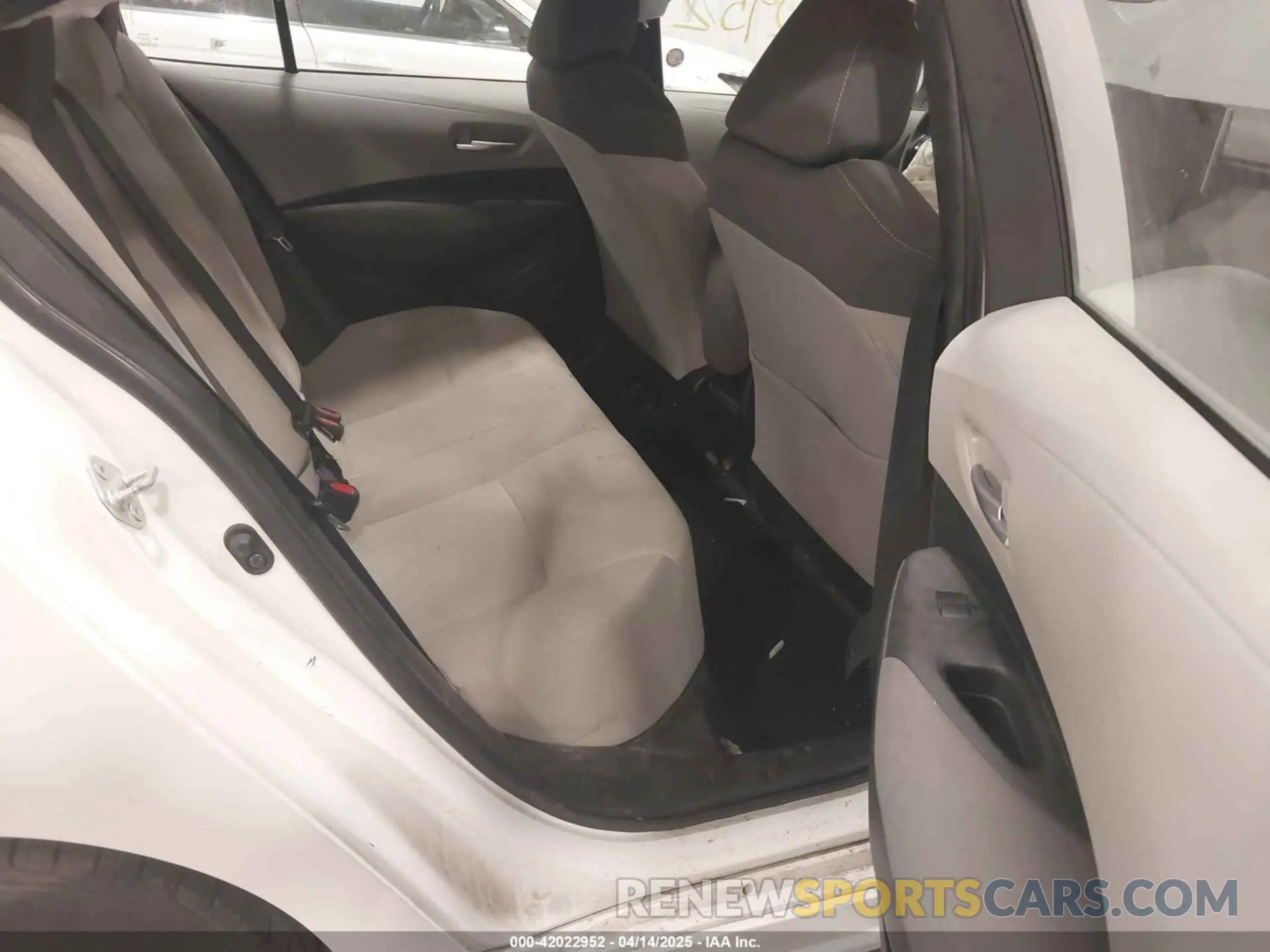 8 fotografías del automóvil dañado 5YFEPMAE3MP206234 TOYOTA COROLLA 2021