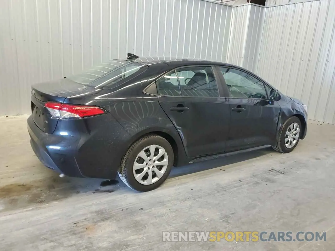 3 fotografías del automóvil dañado 5YFEPMAE3MP208727 TOYOTA COROLLA 2021