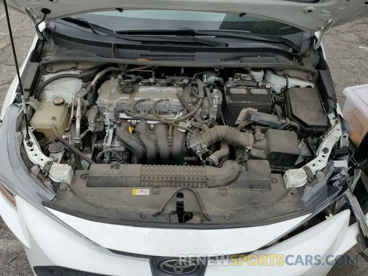 11 fotografías del automóvil dañado 5YFEPMAE3MP212325 TOYOTA COROLLA 2021