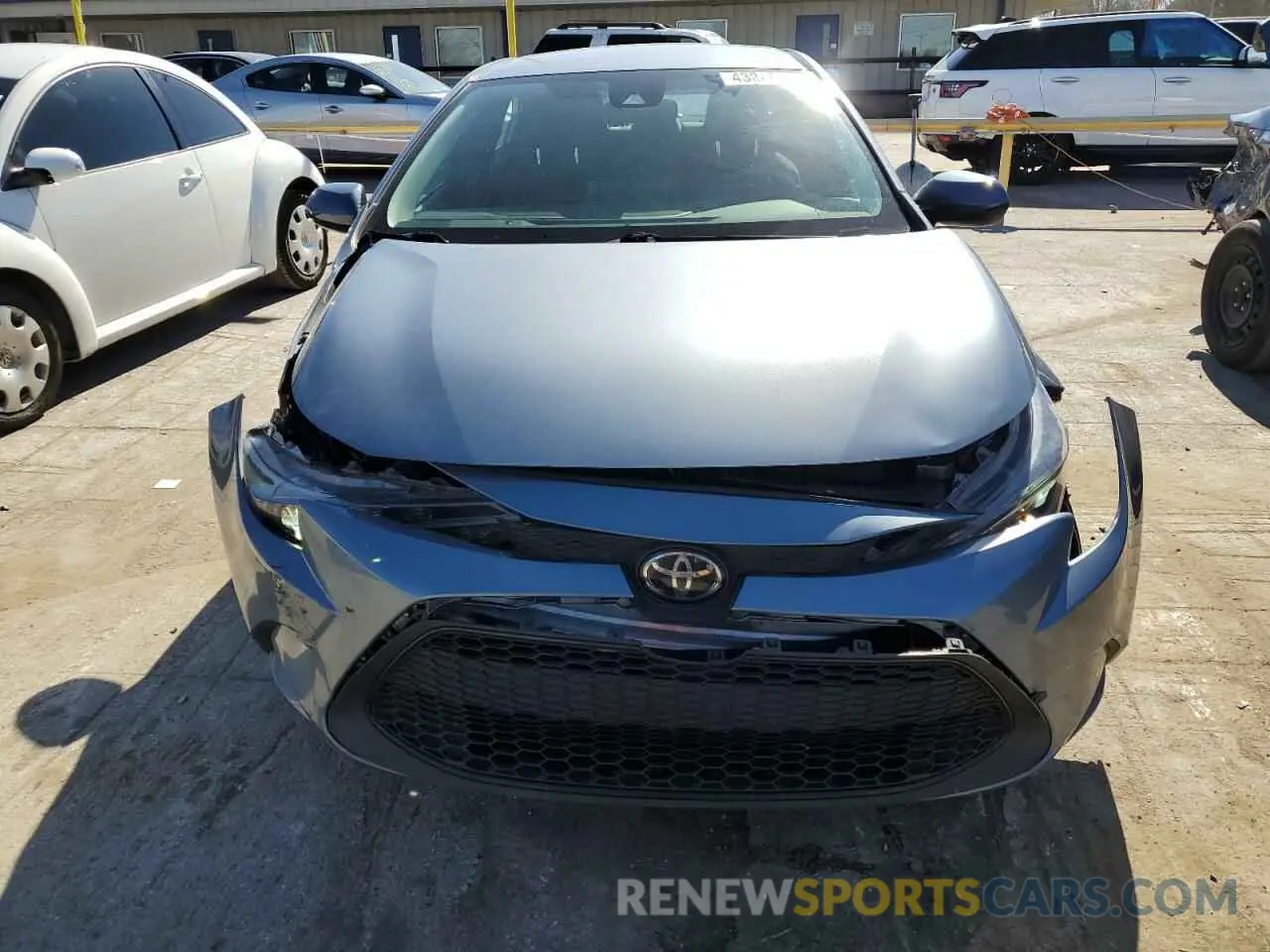 5 fotografías del automóvil dañado 5YFEPMAE3MP228136 TOYOTA COROLLA 2021