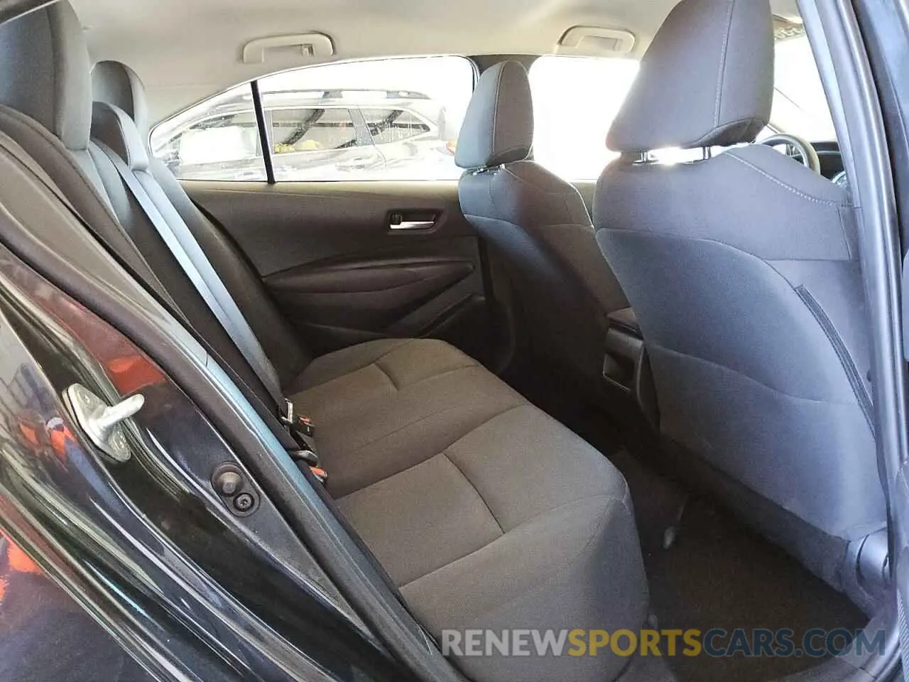 10 fotografías del automóvil dañado 5YFEPMAE3MP242036 TOYOTA COROLLA 2021