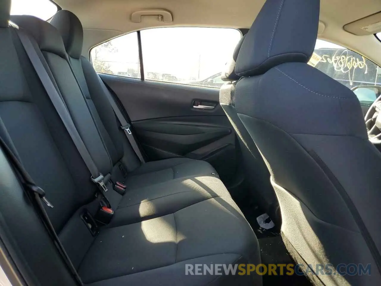 10 fotografías del automóvil dañado 5YFEPMAE3MP249598 TOYOTA COROLLA 2021