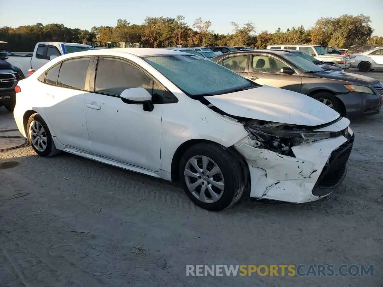 4 fotografías del automóvil dañado 5YFEPMAE3MP251187 TOYOTA COROLLA 2021