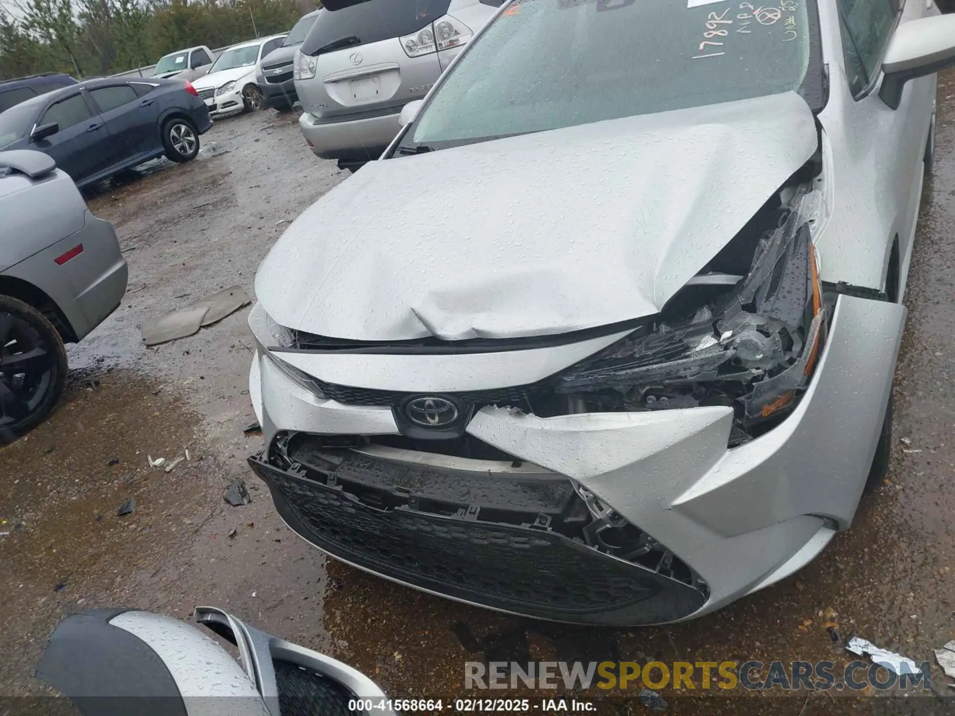 12 fotografías del automóvil dañado 5YFEPMAE3MP251903 TOYOTA COROLLA 2021