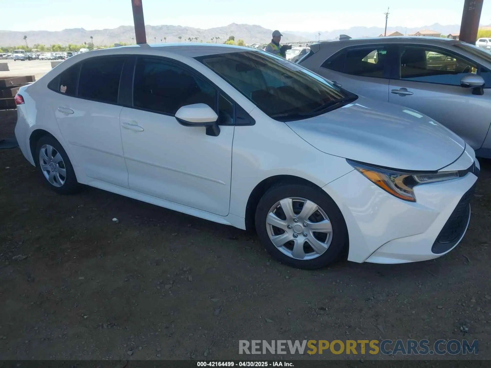 1 fotografías del automóvil dañado 5YFEPMAE4MP148246 TOYOTA COROLLA 2021
