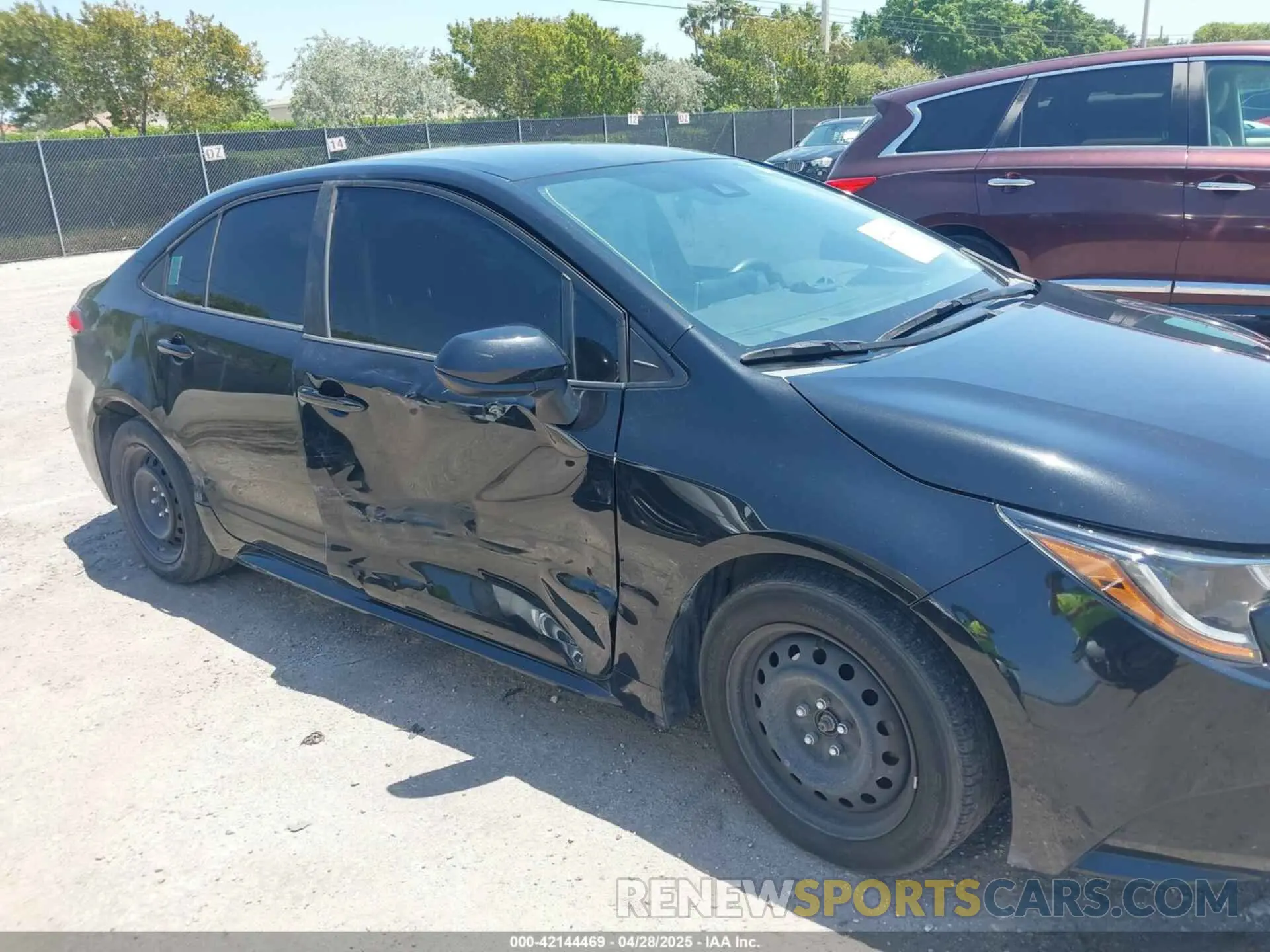 6 fotografías del automóvil dañado 5YFEPMAE4MP171641 TOYOTA COROLLA 2021