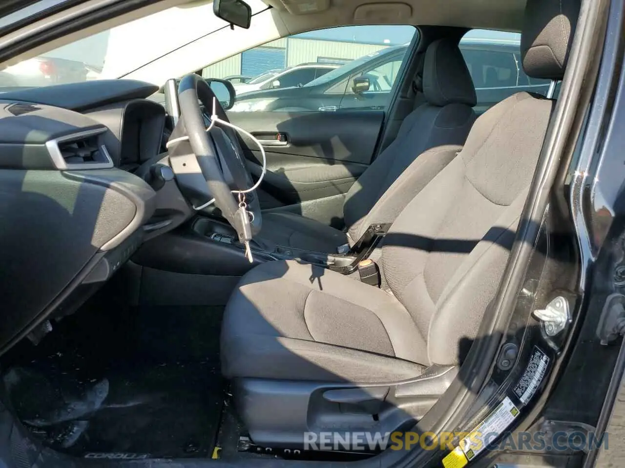 7 fotografías del automóvil dañado 5YFEPMAE4MP173521 TOYOTA COROLLA 2021