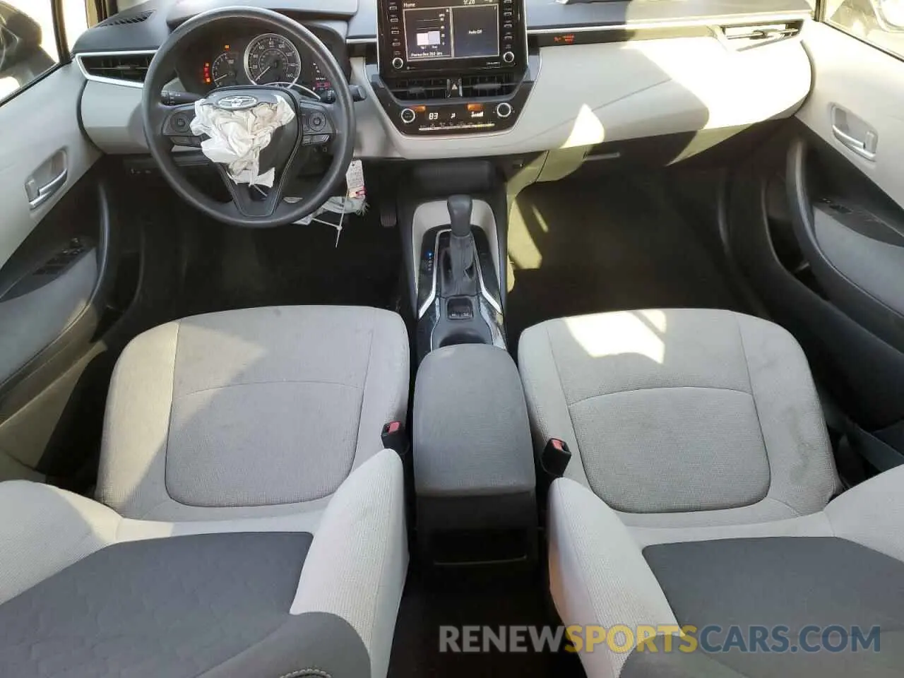 8 fotografías del automóvil dañado 5YFEPMAE4MP177892 TOYOTA COROLLA 2021
