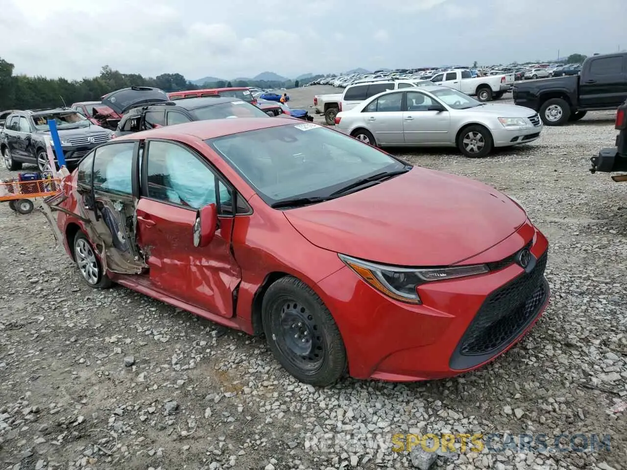 4 fotografías del automóvil dañado 5YFEPMAE4MP182526 TOYOTA COROLLA 2021