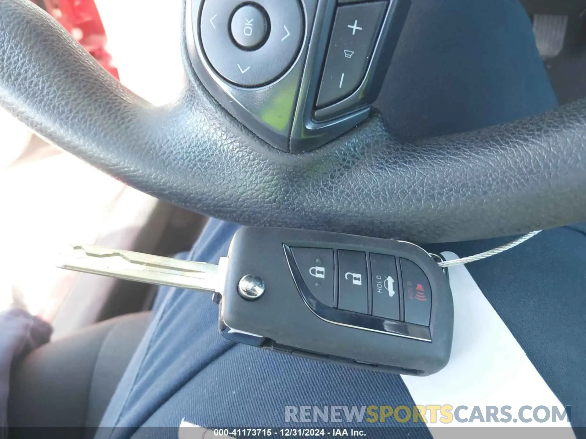 11 fotografías del automóvil dañado 5YFEPMAE4MP184096 TOYOTA COROLLA 2021