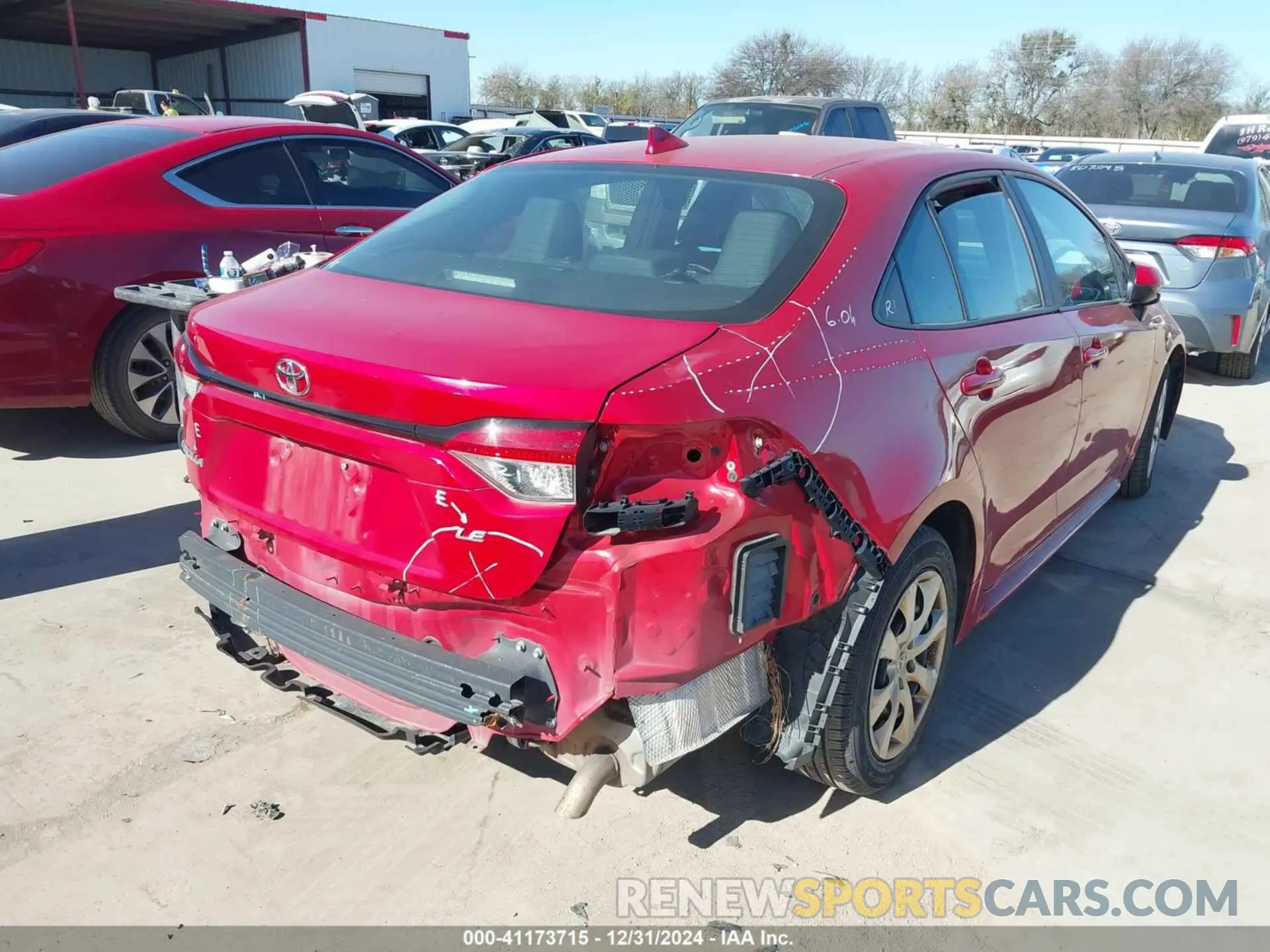 4 fotografías del automóvil dañado 5YFEPMAE4MP184096 TOYOTA COROLLA 2021