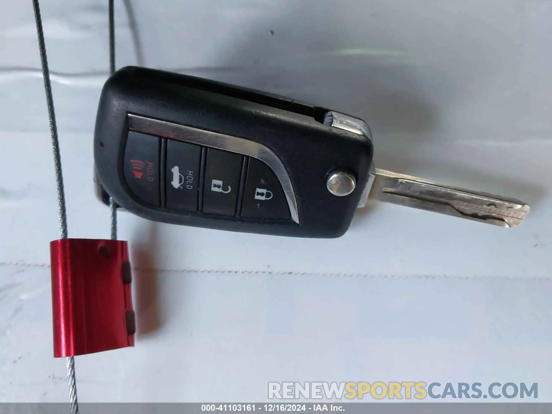 11 fotografías del automóvil dañado 5YFEPMAE4MP191940 TOYOTA COROLLA 2021