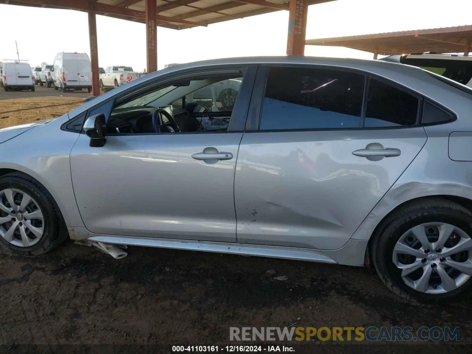 15 fotografías del automóvil dañado 5YFEPMAE4MP191940 TOYOTA COROLLA 2021