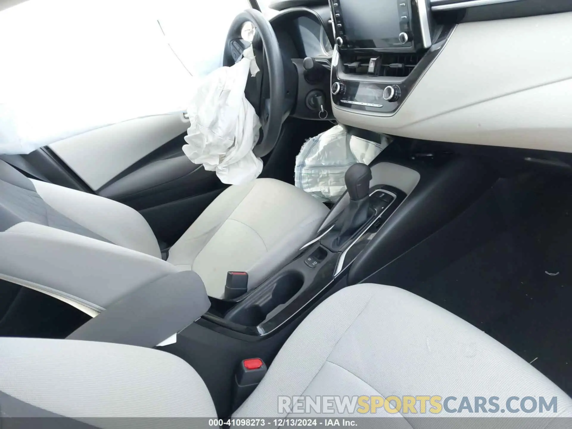 5 fotografías del automóvil dañado 5YFEPMAE4MP199116 TOYOTA COROLLA 2021