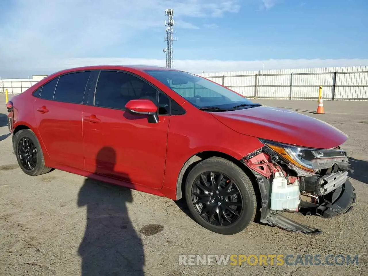 4 fotografías del automóvil dañado 5YFEPMAE4MP218683 TOYOTA COROLLA 2021