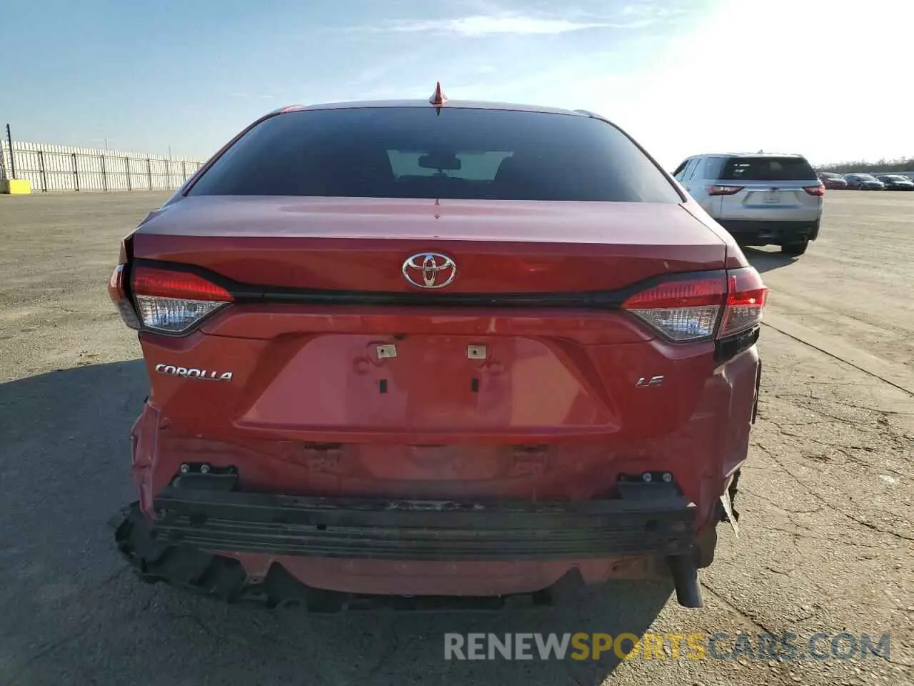 6 fotografías del automóvil dañado 5YFEPMAE4MP218683 TOYOTA COROLLA 2021