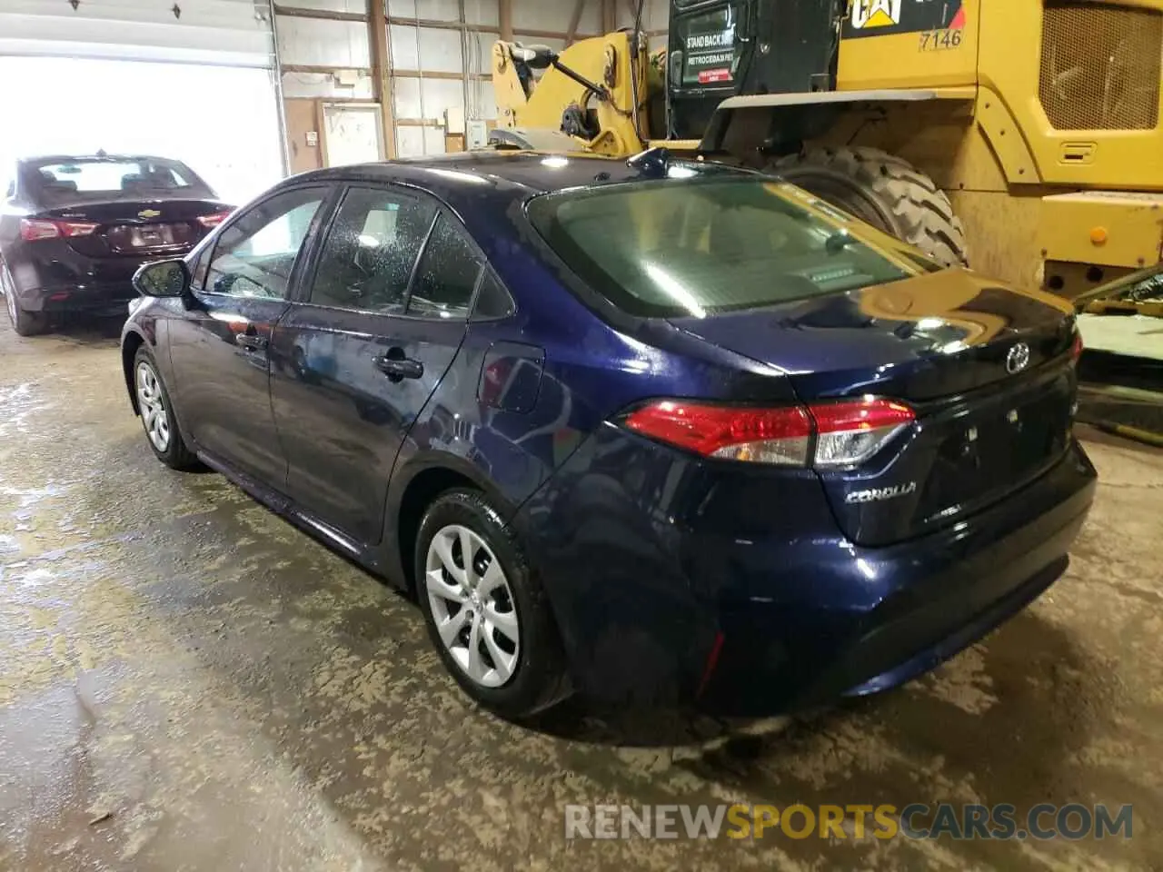 2 fotografías del automóvil dañado 5YFEPMAE4MP223513 TOYOTA COROLLA 2021