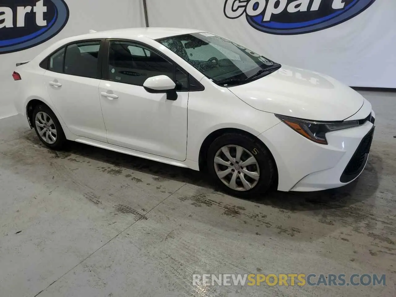 4 fotografías del automóvil dañado 5YFEPMAE4MP223575 TOYOTA COROLLA 2021
