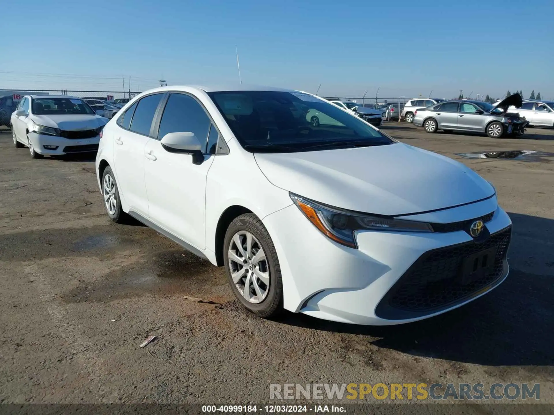 1 fotografías del automóvil dañado 5YFEPMAE4MP242093 TOYOTA COROLLA 2021