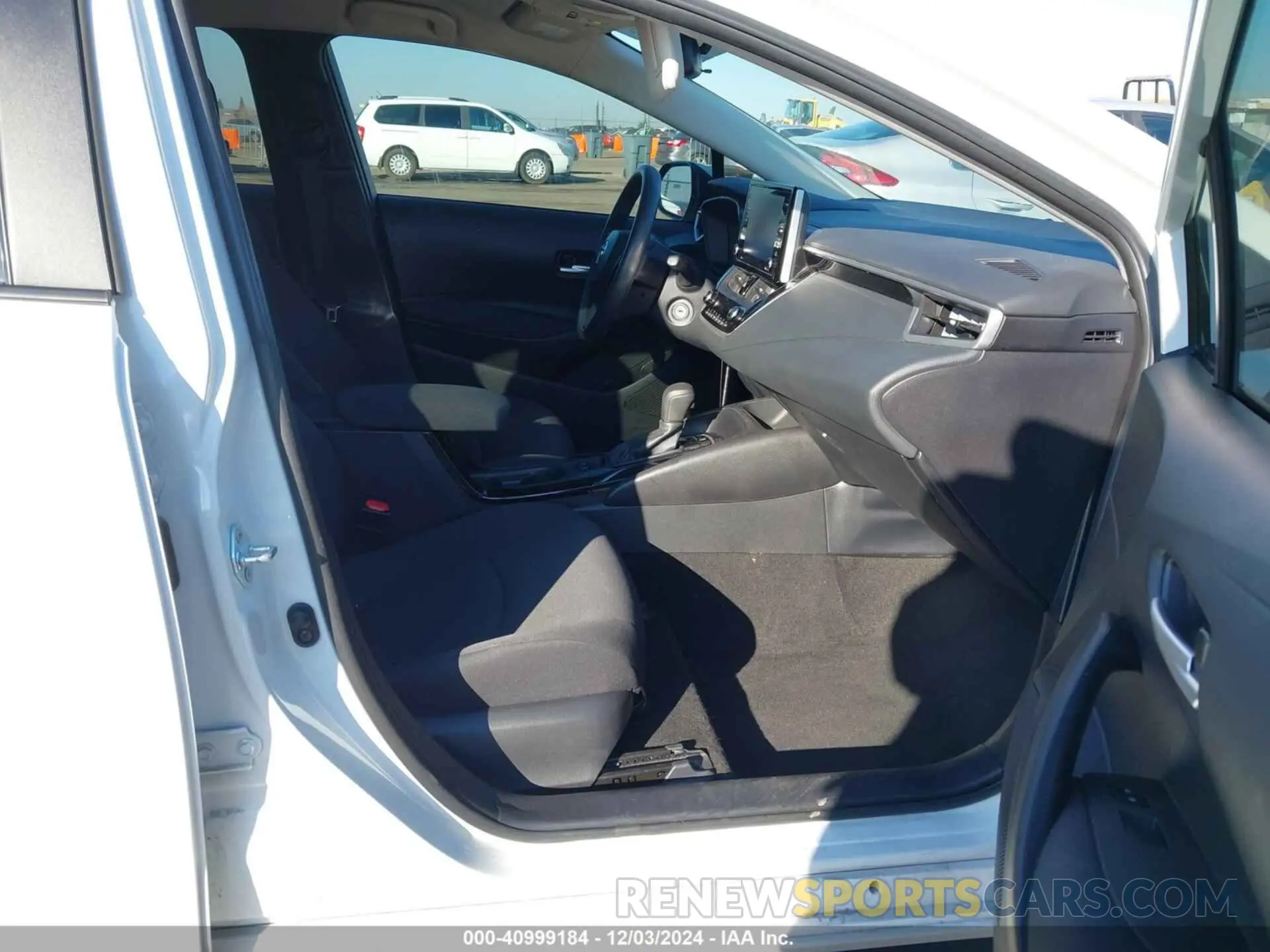 5 fotografías del automóvil dañado 5YFEPMAE4MP242093 TOYOTA COROLLA 2021