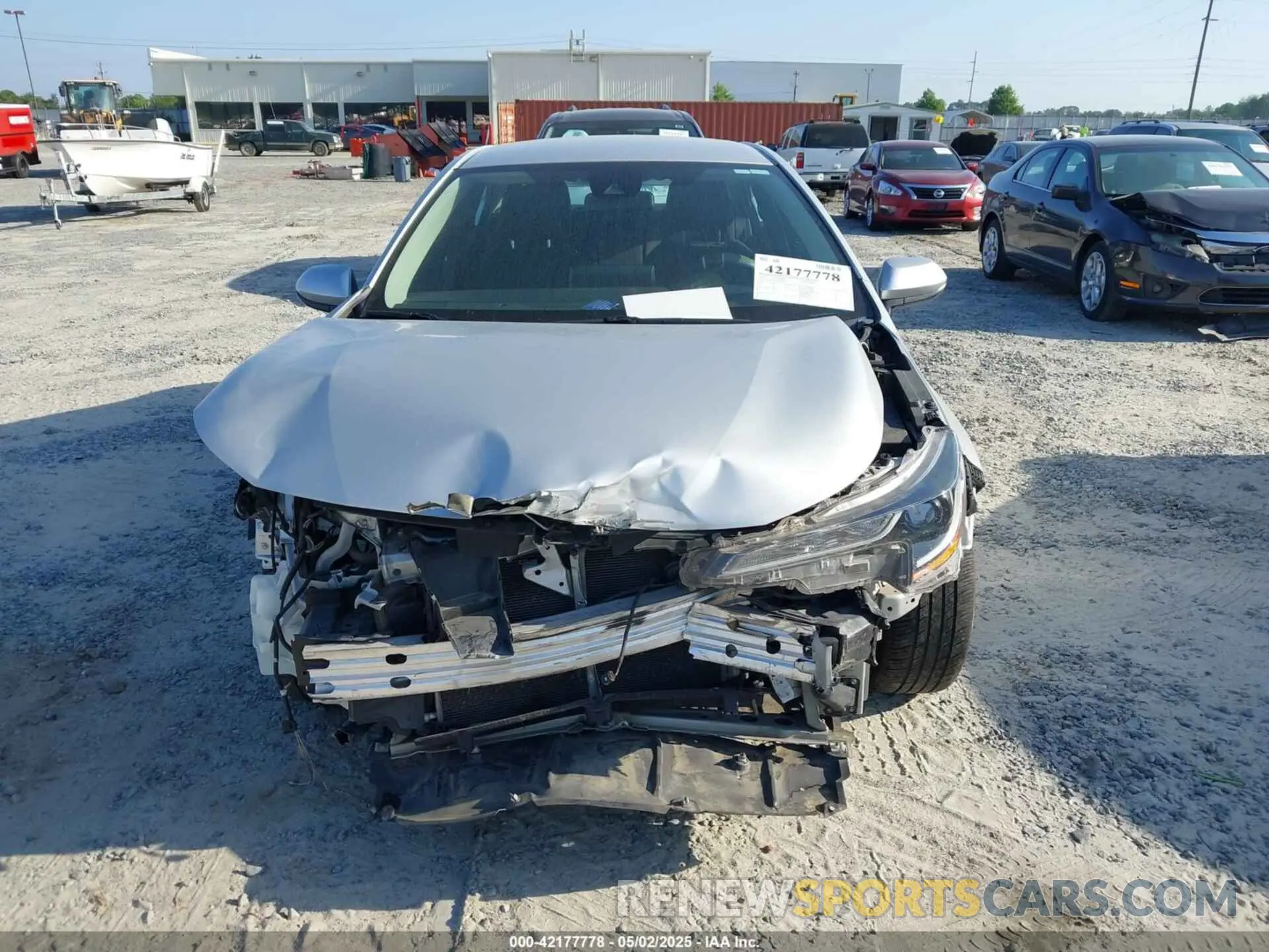 12 fotografías del automóvil dañado 5YFEPMAE4MP248797 TOYOTA COROLLA 2021