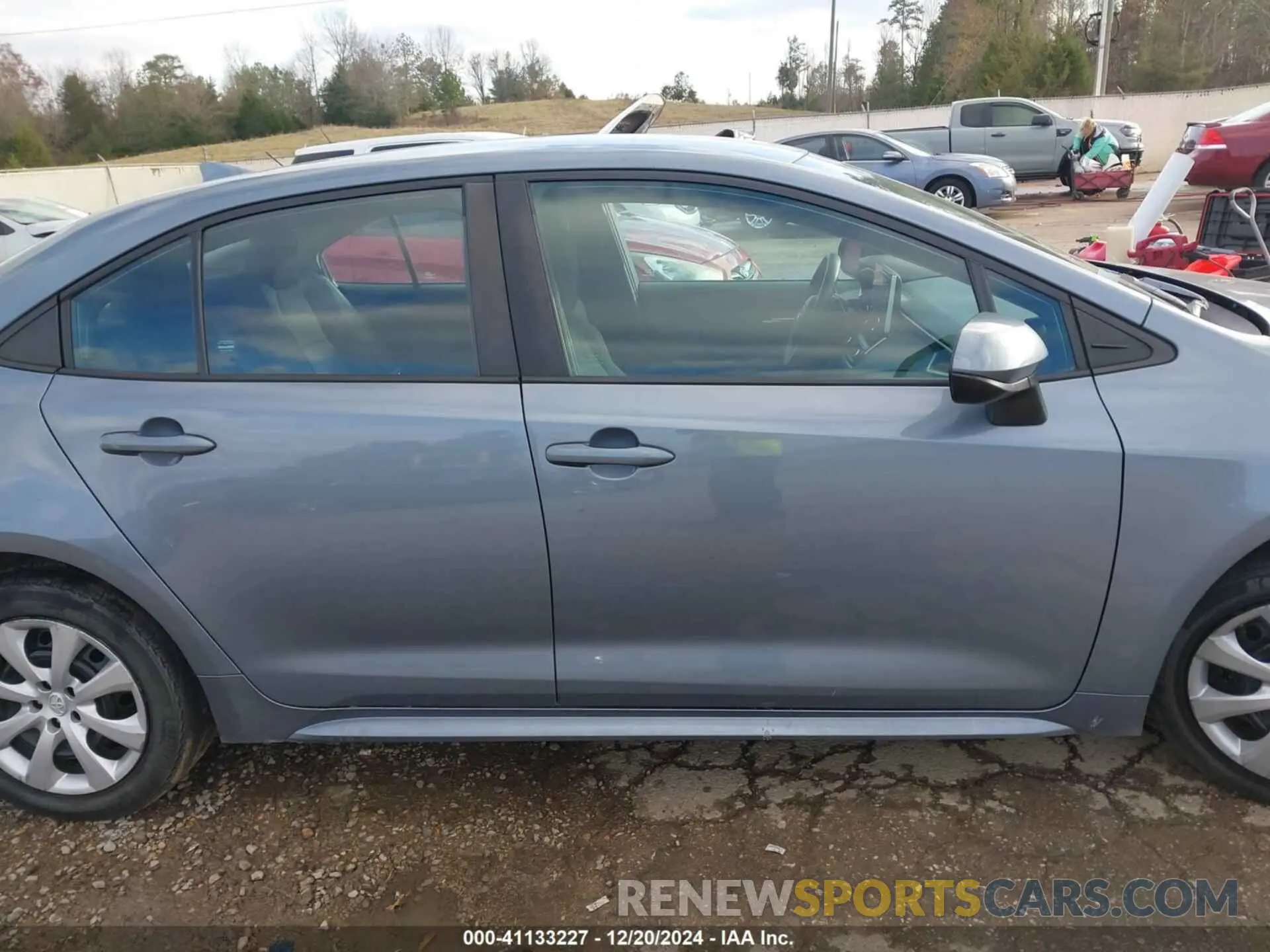 14 fotografías del automóvil dañado 5YFEPMAE4MP249660 TOYOTA COROLLA 2021
