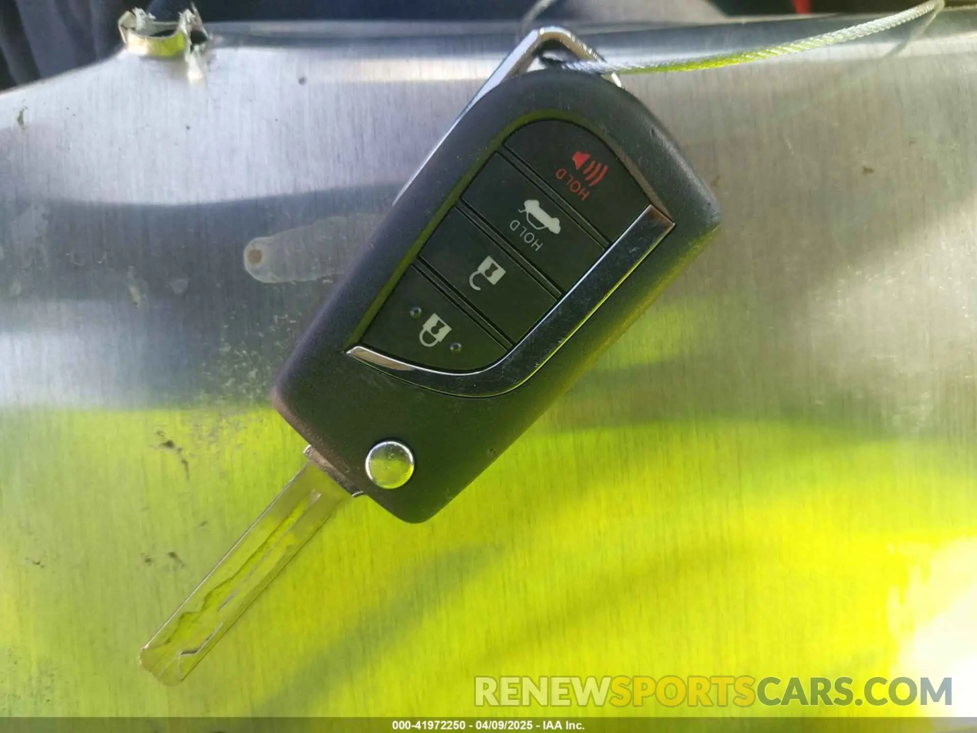 11 fotografías del automóvil dañado 5YFEPMAE4MP254678 TOYOTA COROLLA 2021
