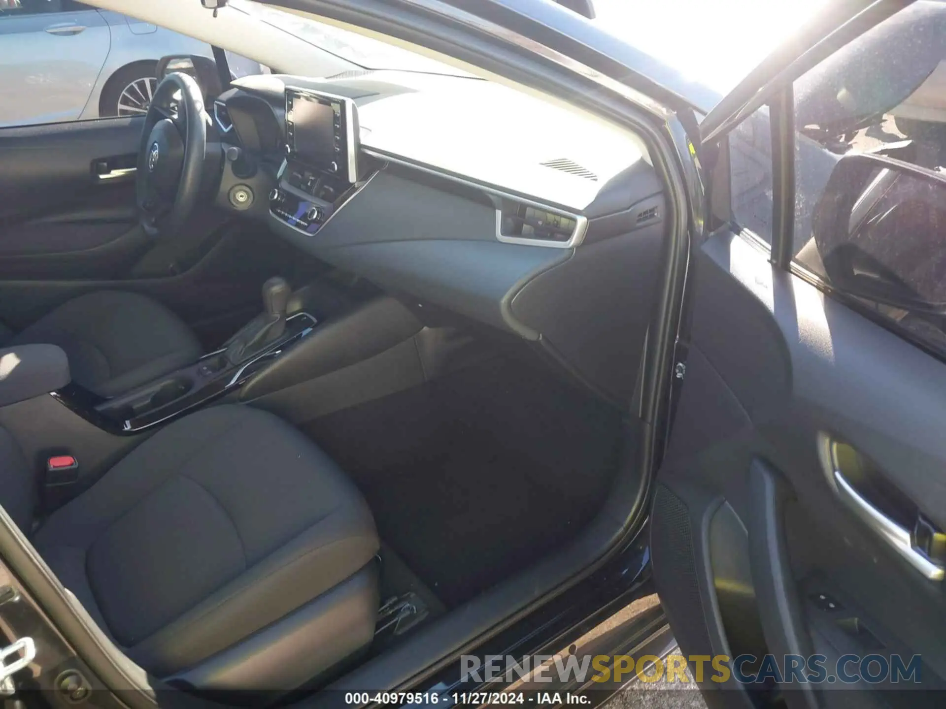 5 fotografías del automóvil dañado 5YFEPMAE4MP255071 TOYOTA COROLLA 2021